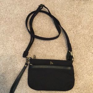 Travel on anti-theft cross body